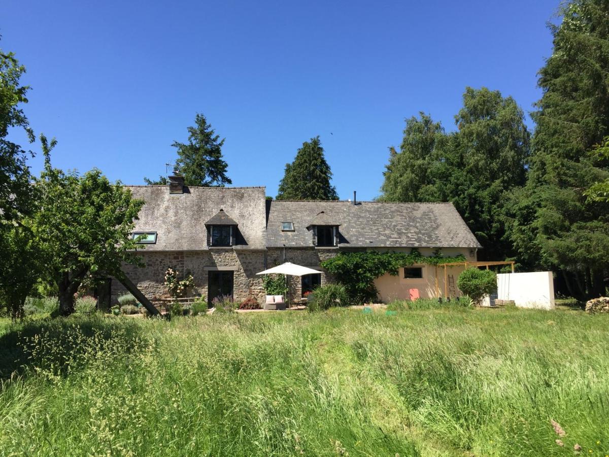 L'Hotie De Broceliande, Au Coeur Des Sites Naturels Et Legendaires Paimpont Exterior foto